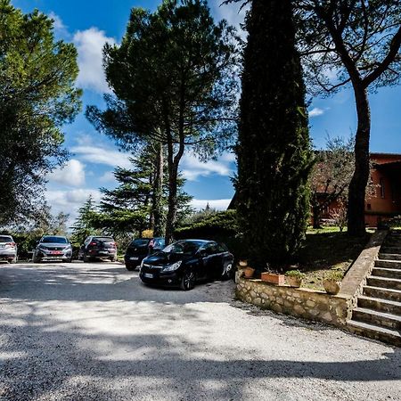 Villa Nuba,Con Private Spa Room, Camino A Legna Ogni Comfort, In Campagna A Due Passi Dal Cuore Del Centro Storico Di Perúgia Exterior foto