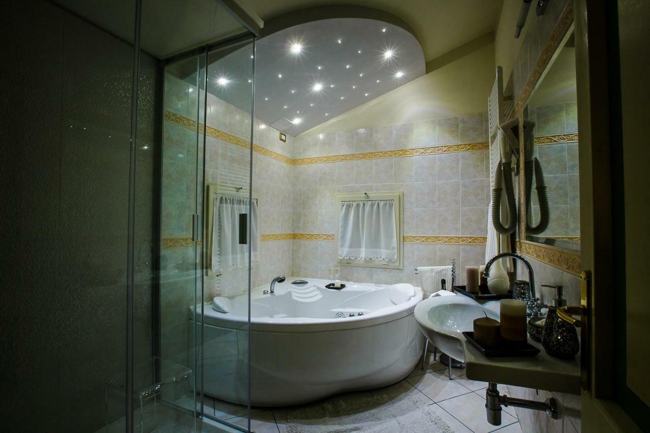 Villa Nuba,Con Private Spa Room, Camino A Legna Ogni Comfort, In Campagna A Due Passi Dal Cuore Del Centro Storico Di Perúgia Exterior foto